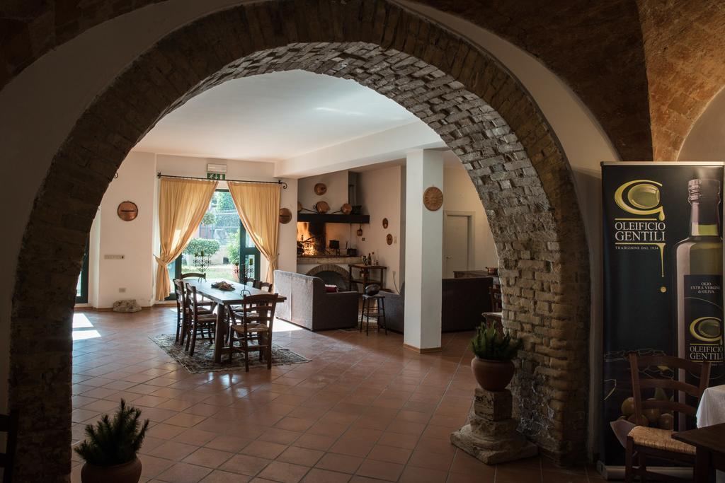 Il Casale Degli Ulivi B&B Ascoli Piceno Exteriör bild